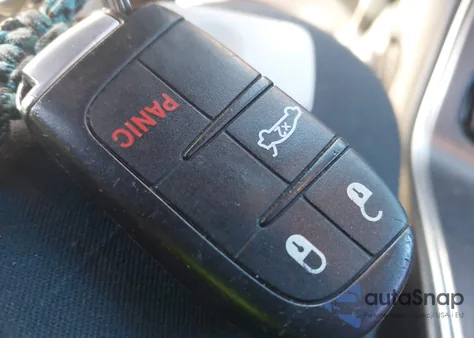 2016 Dodge Challenger R/T Plus Shaker z USA, uszkodzony, nr VIN 2C3CDZBT1GH202045